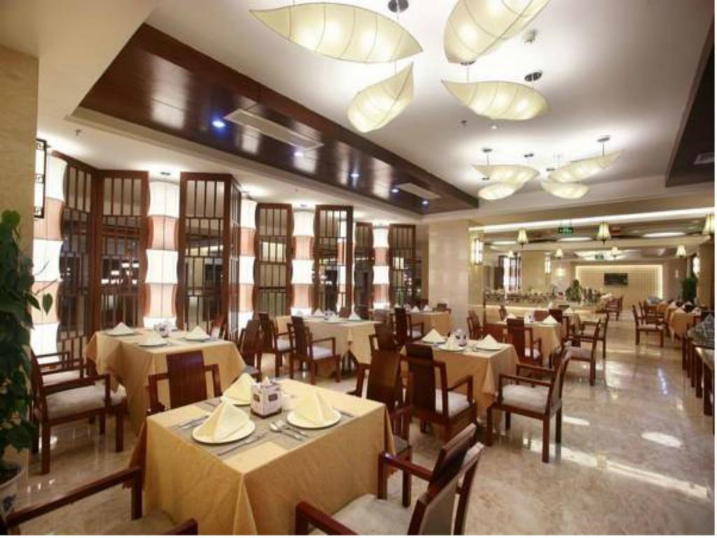 Kangte Wangfu Hotel Of Resort And Conference Санья Экстерьер фото